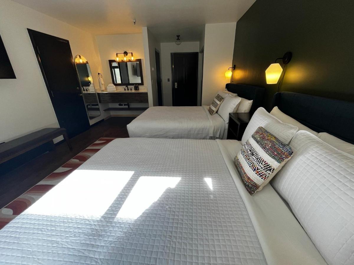 Hotel Frisco Bagian luar foto