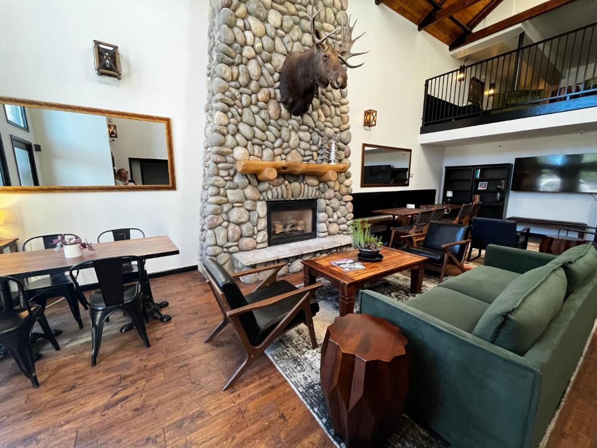 Hotel Frisco Bagian luar foto