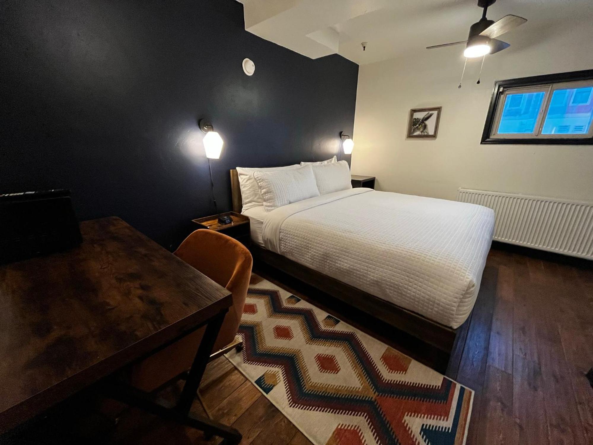 Hotel Frisco Bagian luar foto